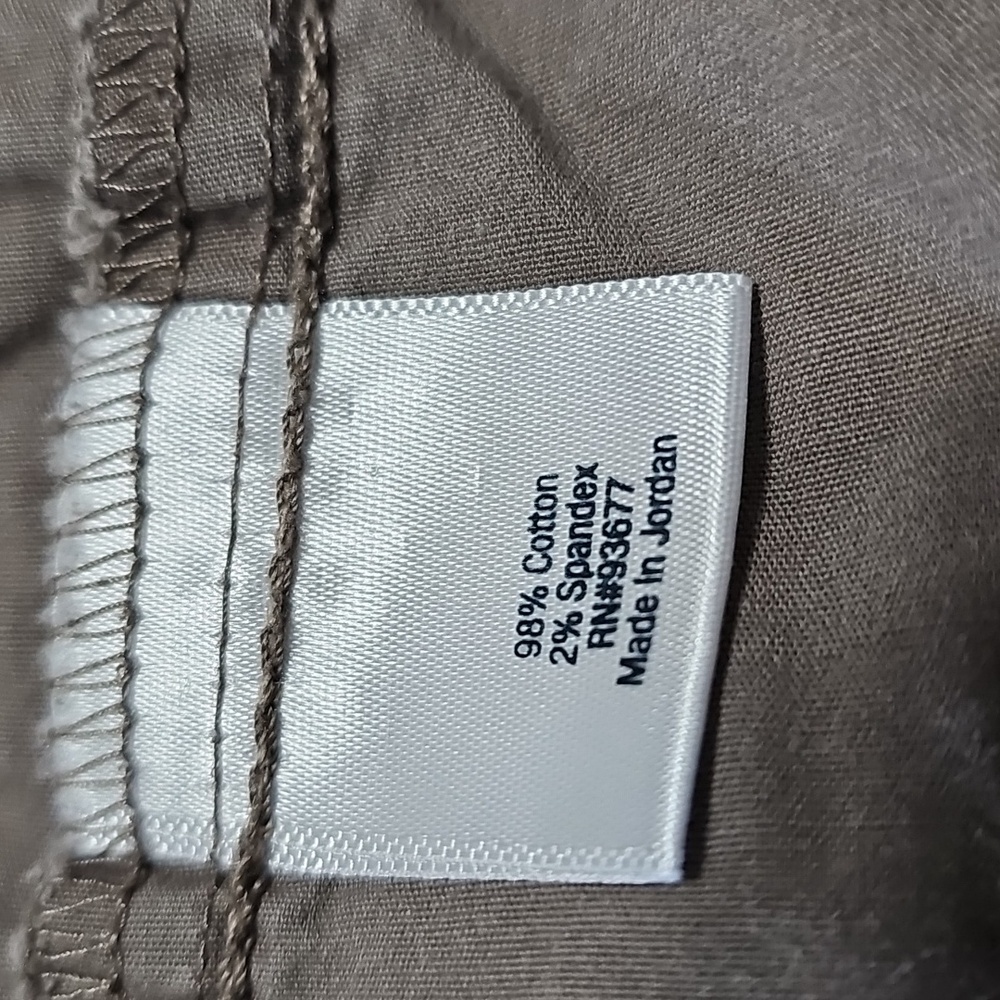 ⚙️ St. John's Bay Cargo Capri Pants Gray Size 12 Utility - Picture 6 of 7